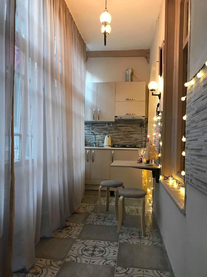 Old N&m Apartament Tbilisi