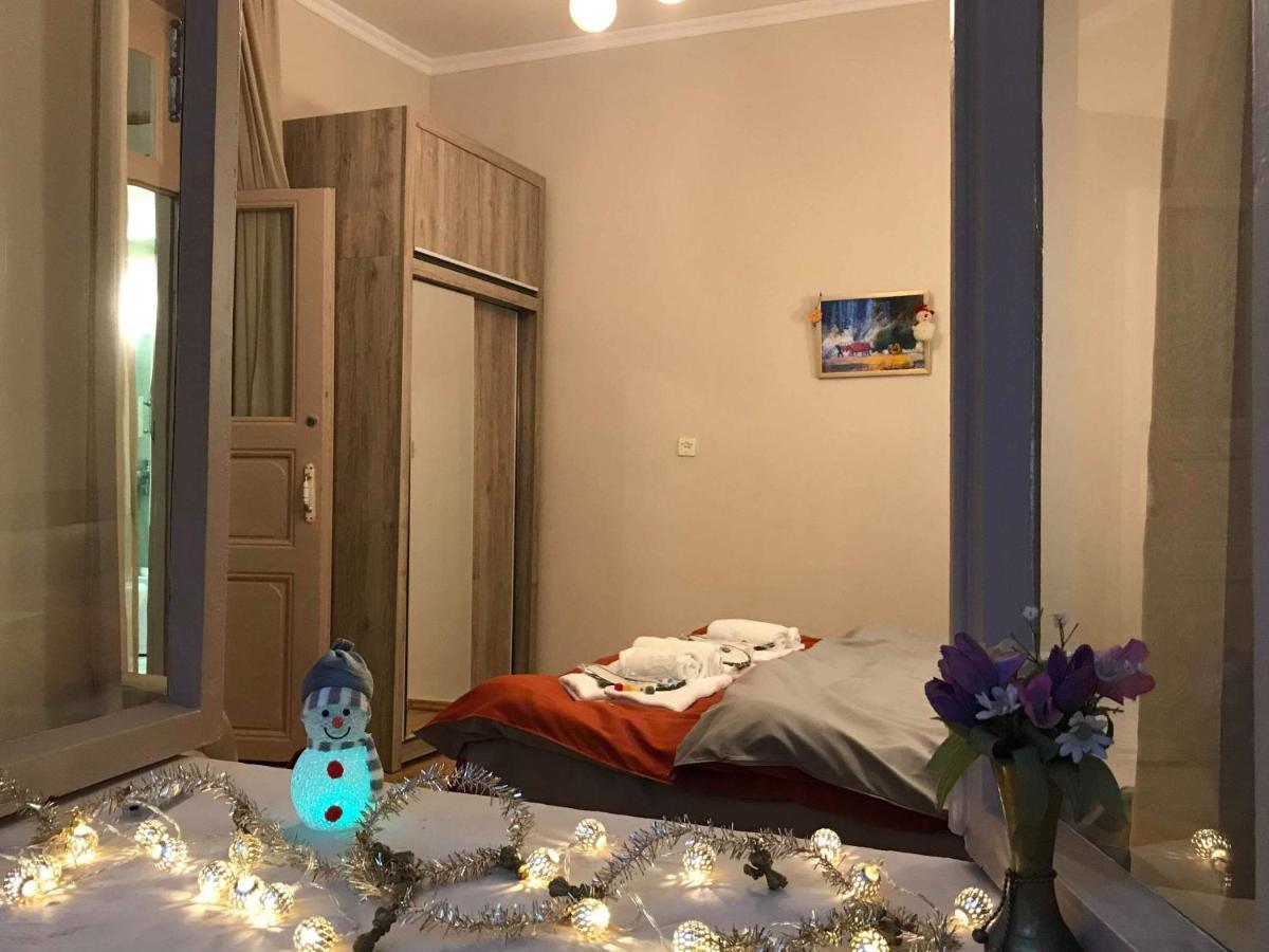 Apartament Old N&m *